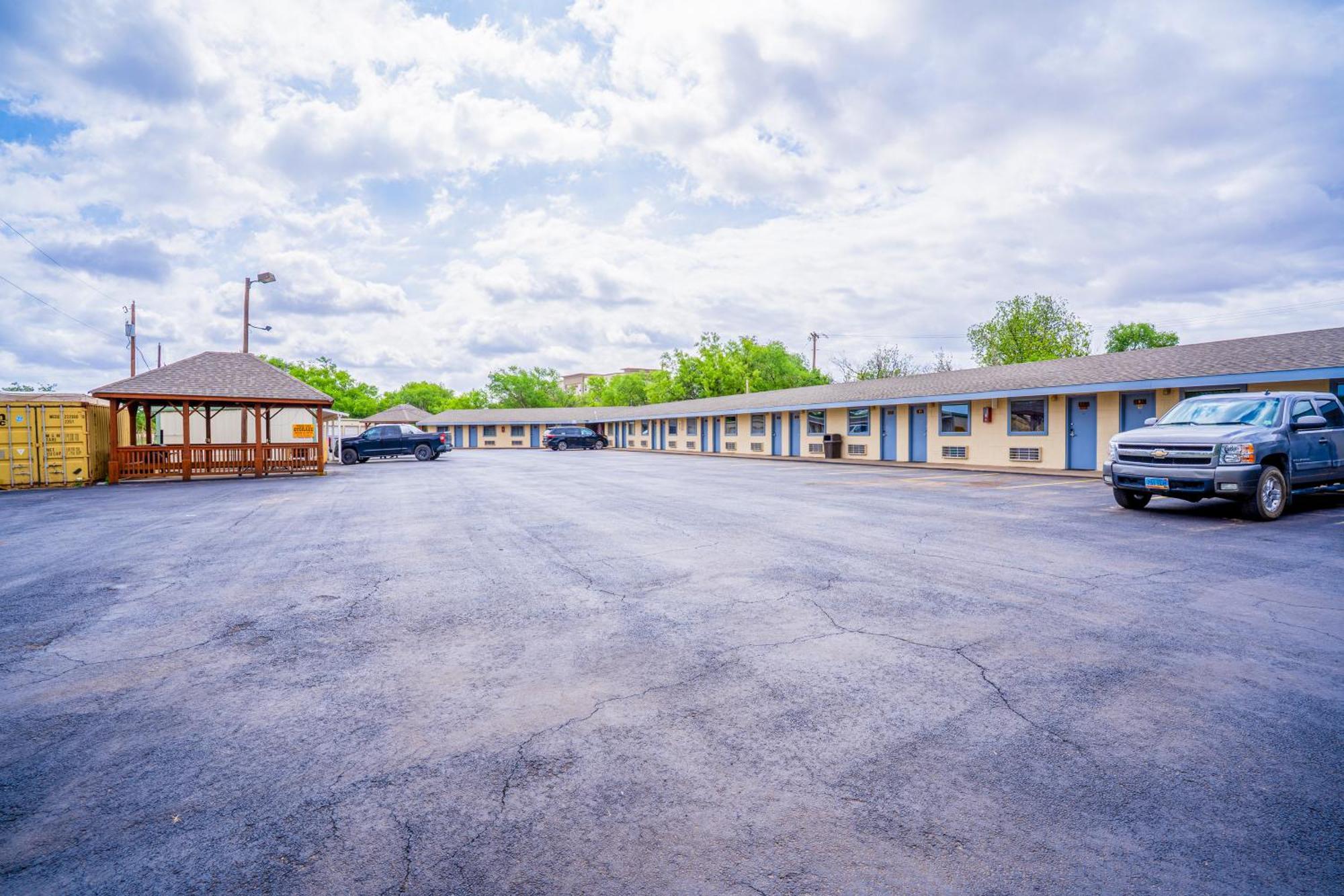 Purple Sage By Oyo Snyder Tx Motel Екстериор снимка